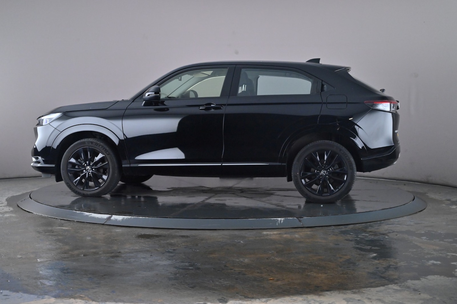 Used Honda HR-V 2023 for sale - 76716565: Photo 16