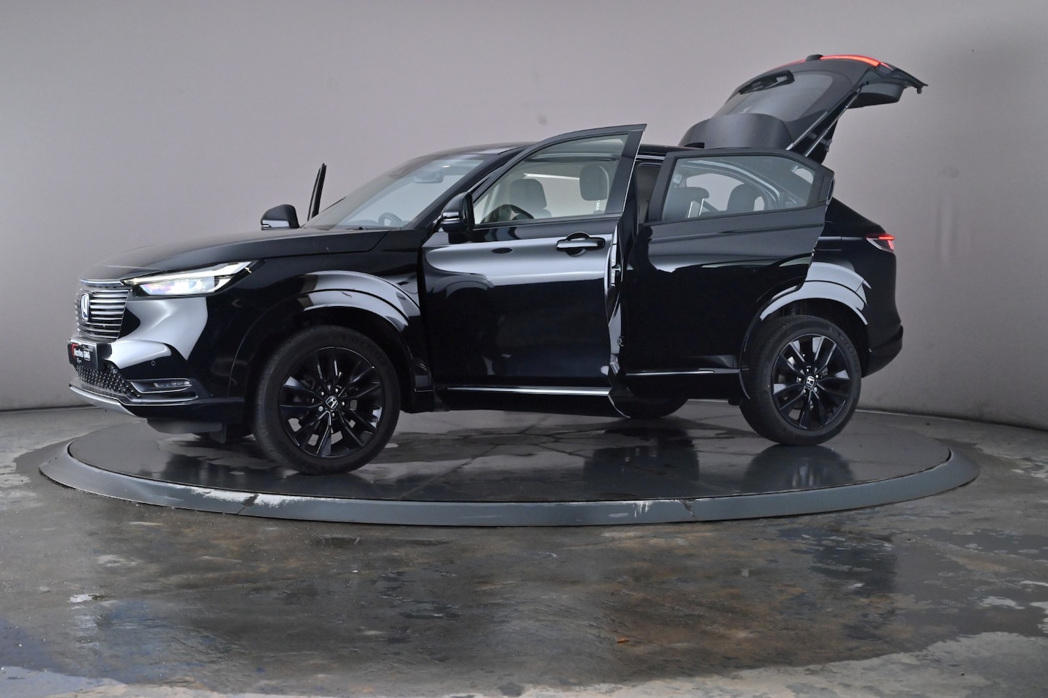 Used Honda HR-V 2023 for sale - 76716565: Photo 48