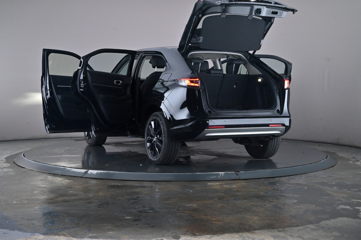 Used Honda HR-V 2023 for sale - 76716565: Photo 57