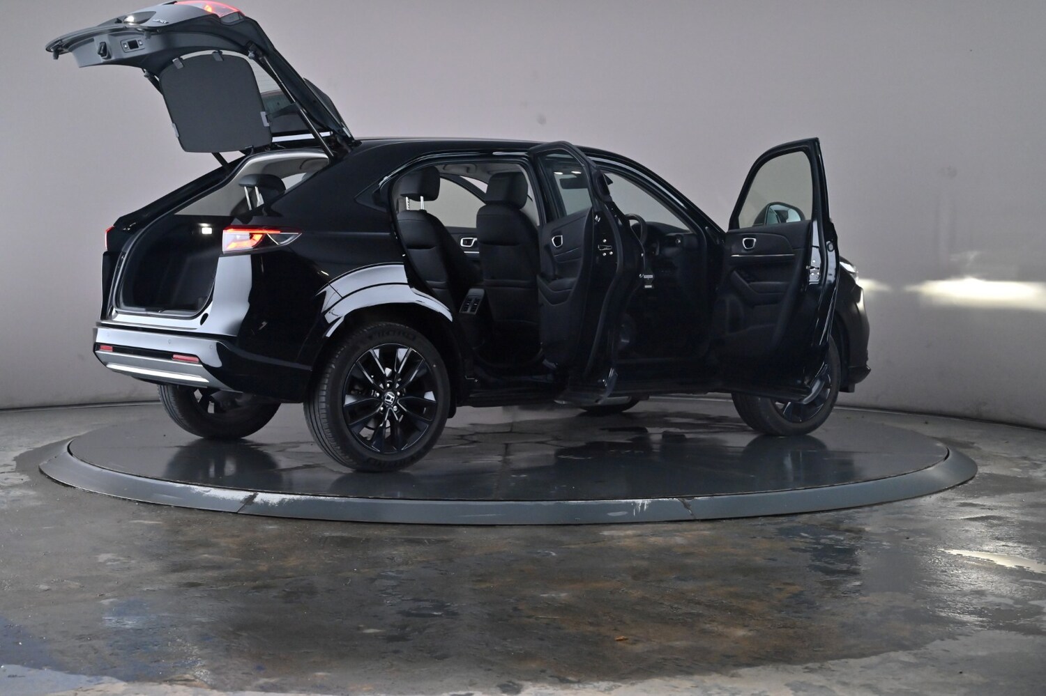 Used Honda HR-V 2023 for sale - 76716565: Photo 65