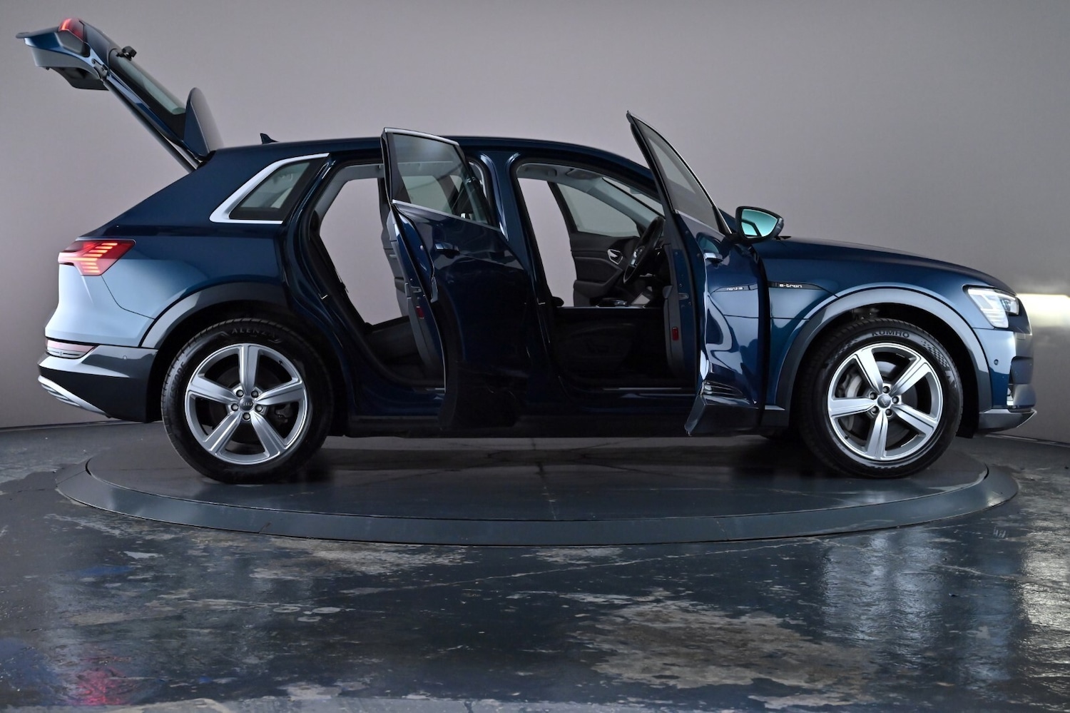 Used Audi e-tron 2021 for sale - 76660206: Photo 67