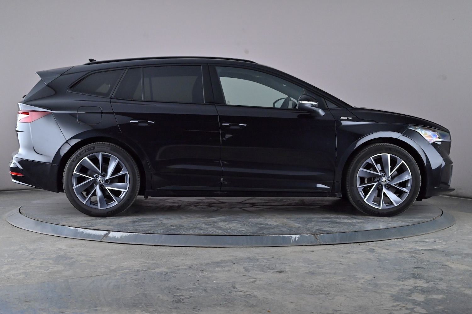 Used Skoda Enyaq 2023 for sale - 76193686: Photo 3