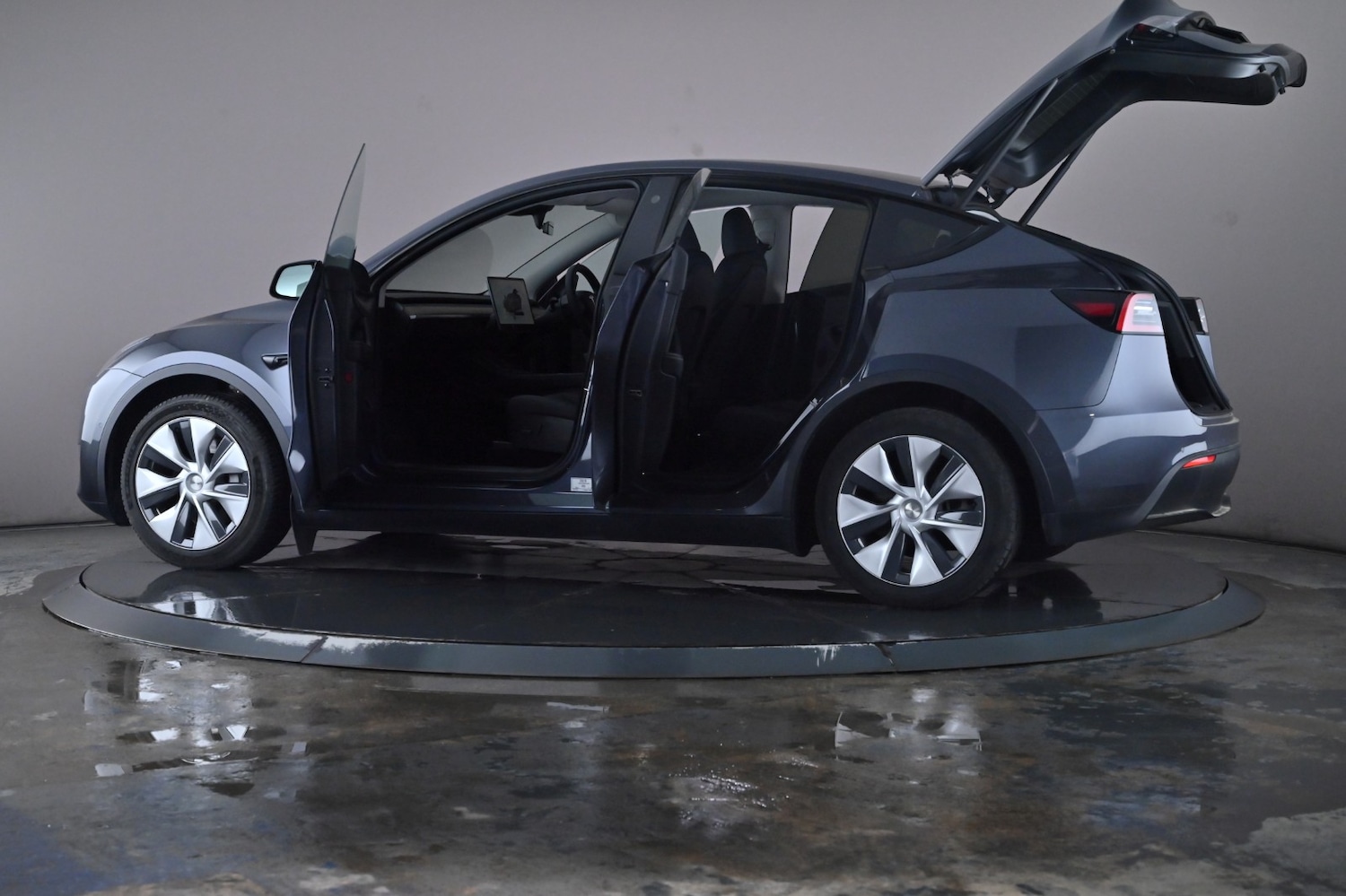 Used Tesla Model Y 2022 for sale - 76716515: Photo 53