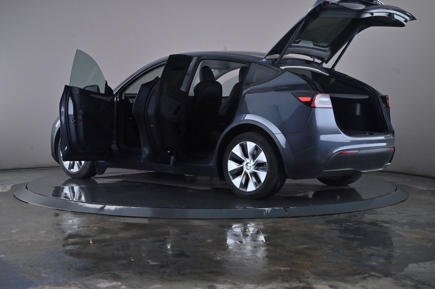 Used Tesla Model Y 2022 for sale - 76716515: Photo 55