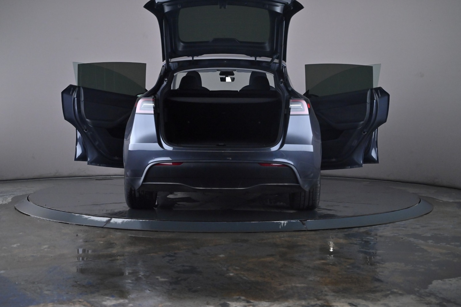 Used Tesla Model Y 2022 for sale - 76716515: Photo 60