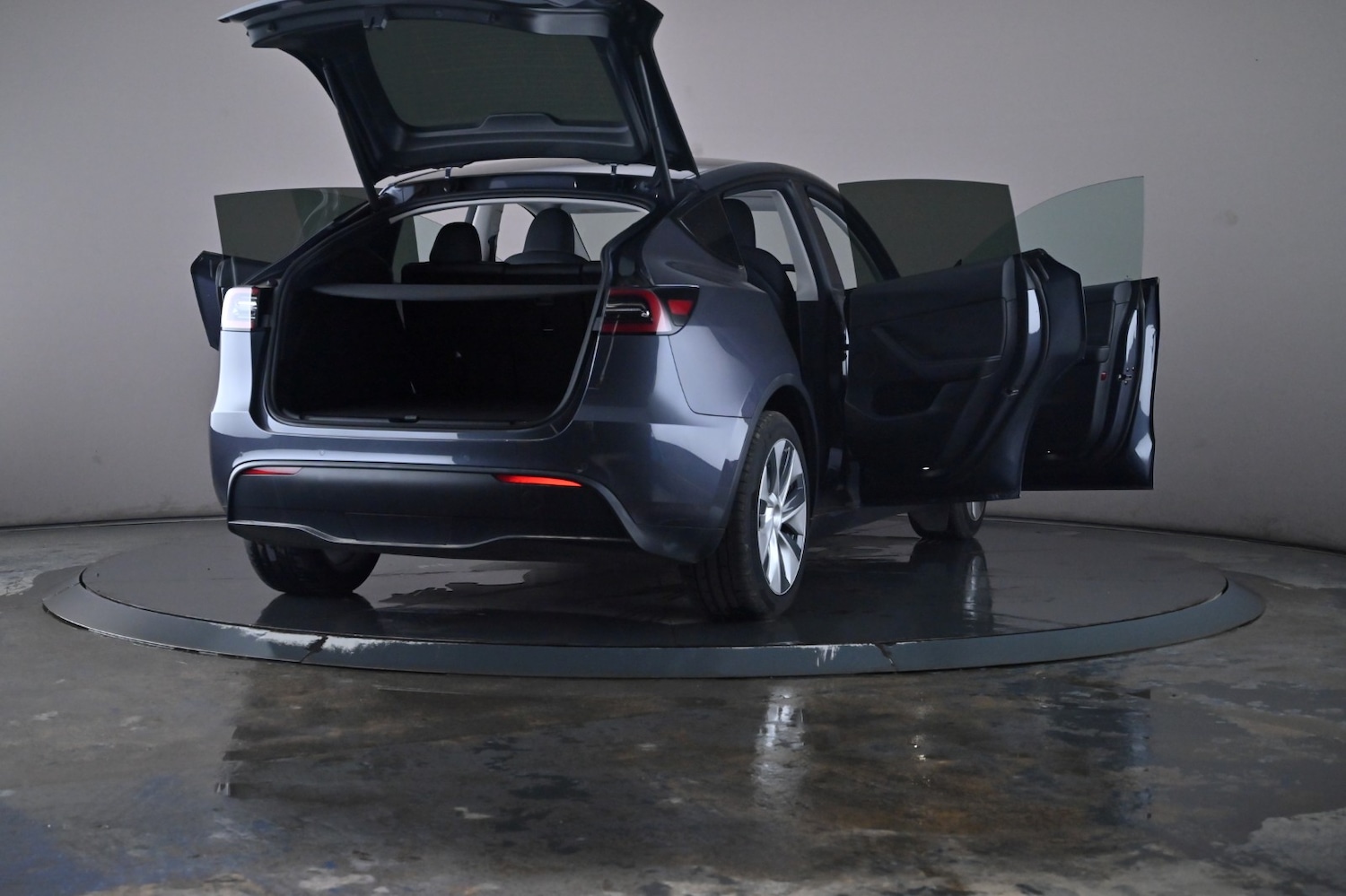 Used Tesla Model Y 2022 for sale - 76716515: Photo 62