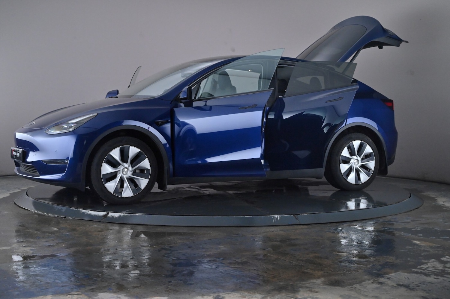 Used Tesla Model Y 2022 for sale - 76754281: Photo 48