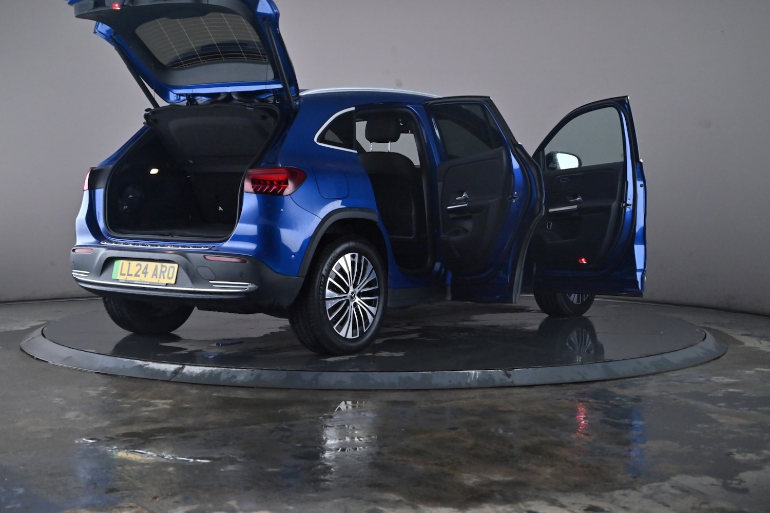 Used Mercedes-Benz EQA 2024 for sale - 76716556: Photo 64