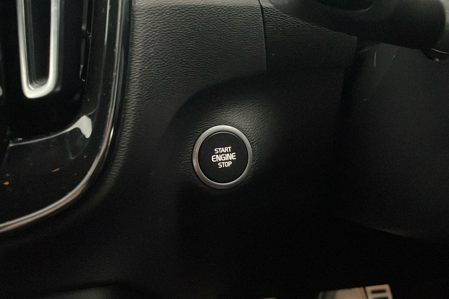 Used Volvo XC40 2020 for sale - 77072951: Photo 18