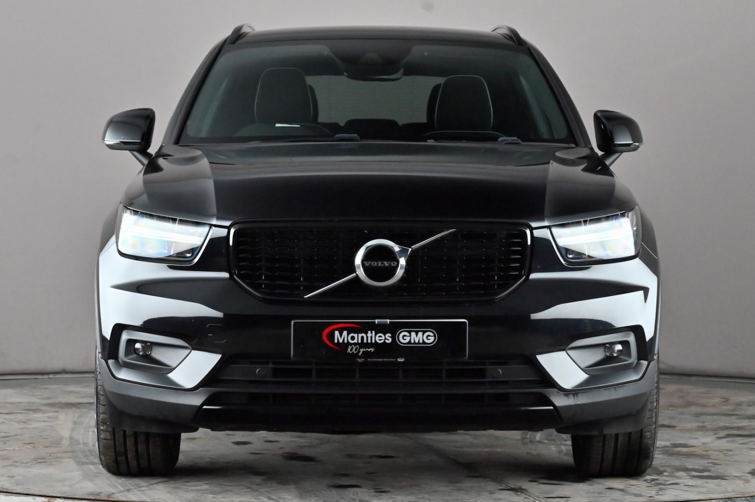 Used Volvo XC40 2020 for sale - 77072951: Photo 2