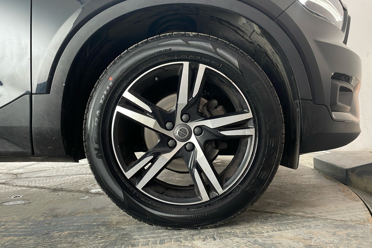 Used Volvo XC40 2020 for sale - 77072951: Photo 7