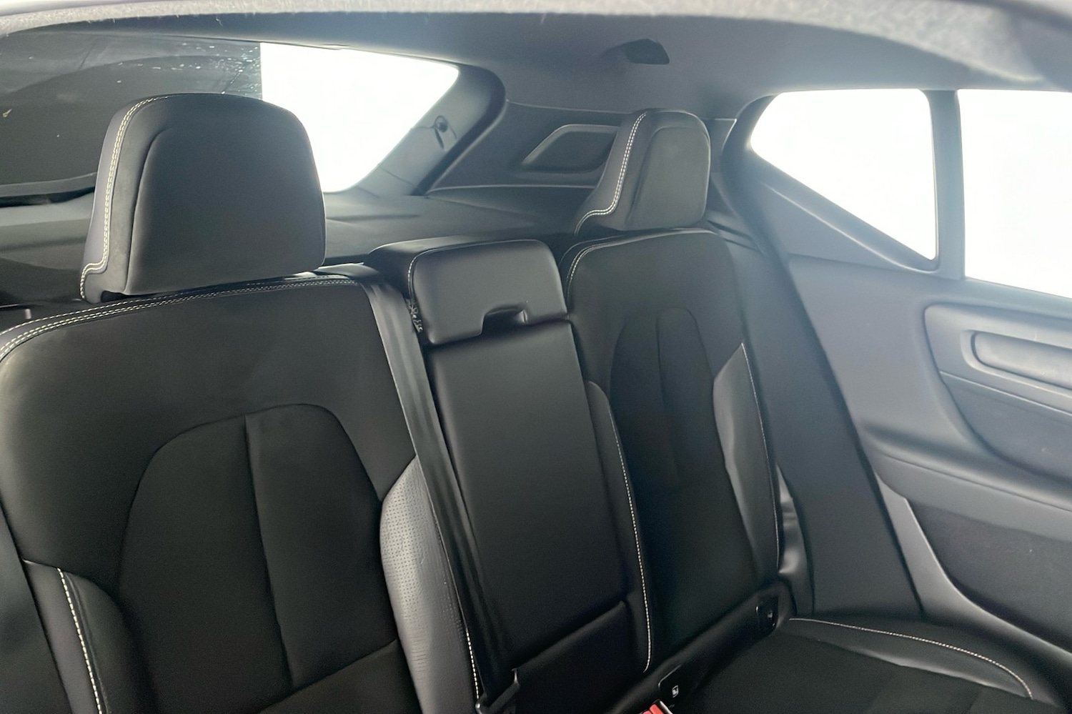 Used Volvo XC40 2020 for sale - 77072951: Photo 9