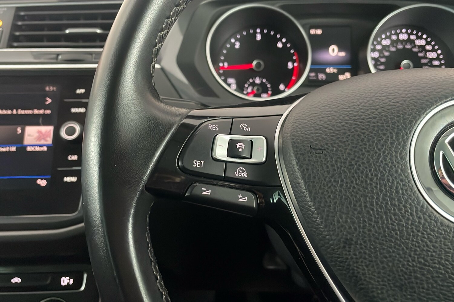 Used Volkswagen Tiguan 2018 for sale - 77409315: Photo 14