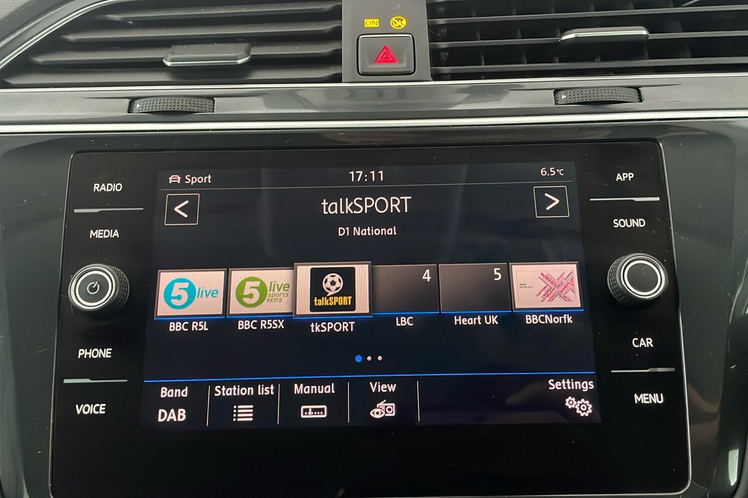 Used Volkswagen Tiguan 2018 for sale - 77409315: Photo 17