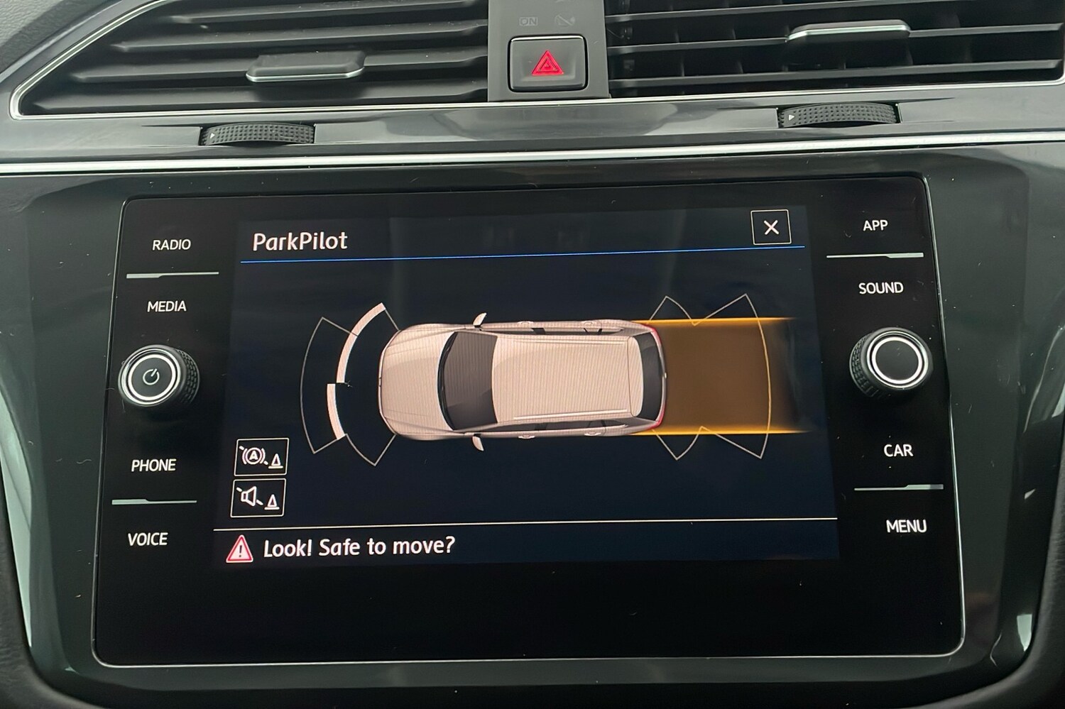 Used Volkswagen Tiguan 2018 for sale - 77409315: Photo 19