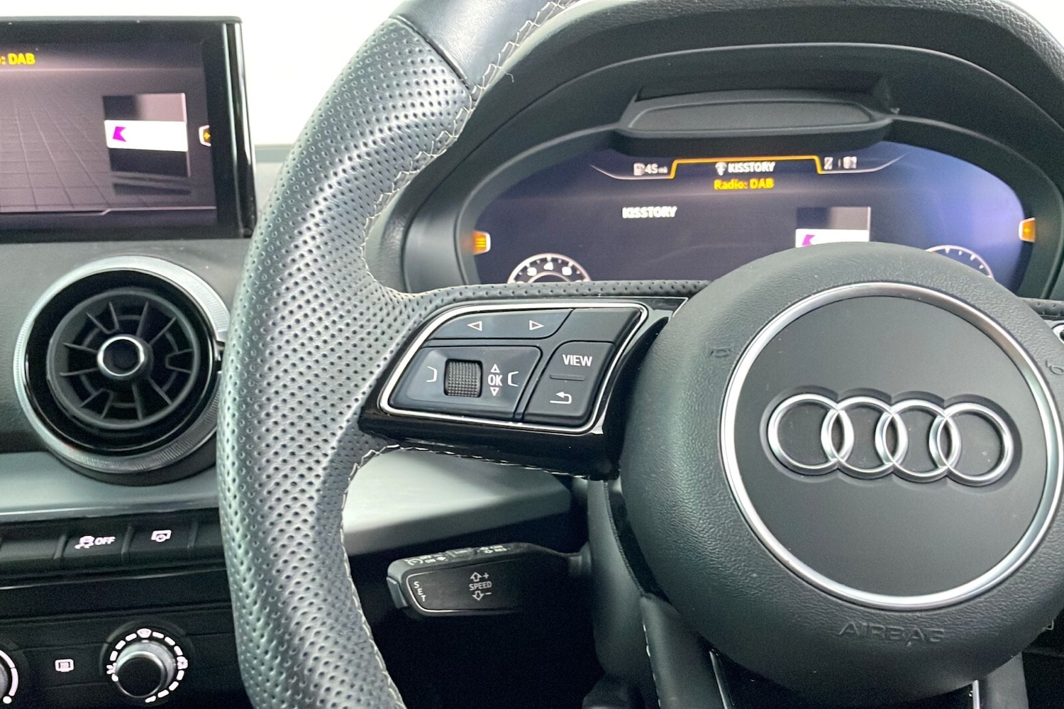 Used Audi Q2 2021 for sale - 76730437: Photo 15