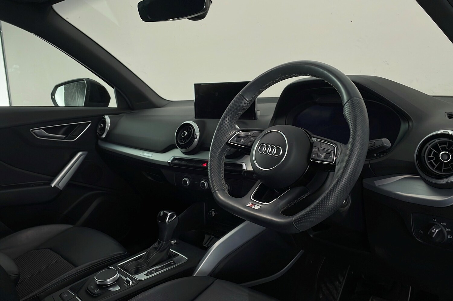 Used Audi Q2 2021 for sale - 76730437: Photo 9