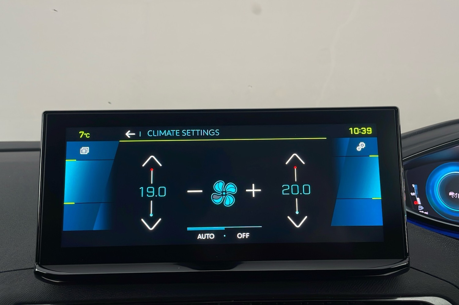 Used Peugeot 3008 2023 for sale - 76836869: Photo 13