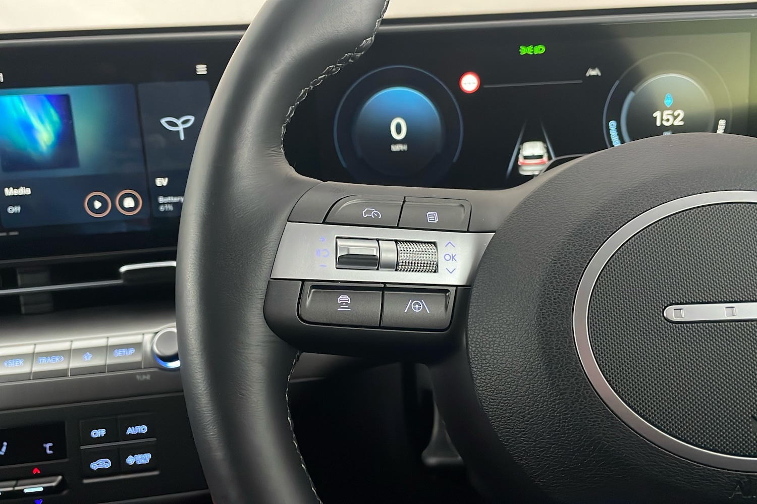 Used Hyundai KONA 2025 for sale - 76502818: Photo 14