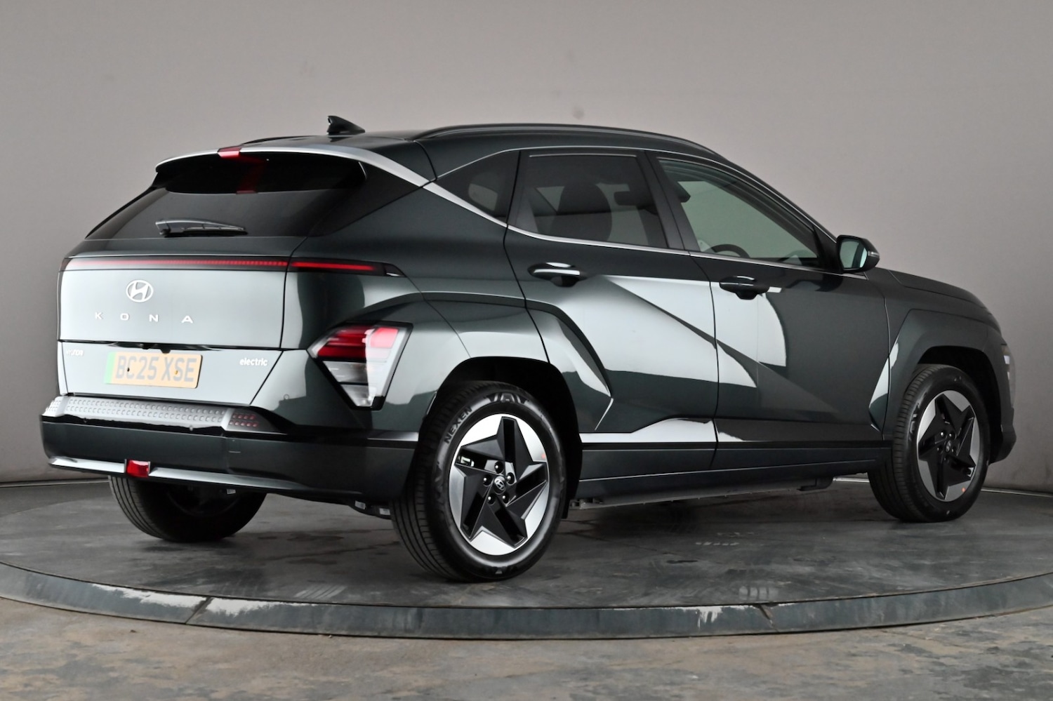 Used Hyundai KONA 2025 for sale - 76502818: Photo 6