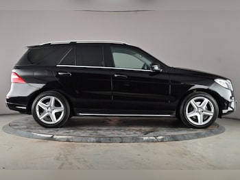 Used Mercedes-Benz M Class undefined for sale - 77328978: Photo