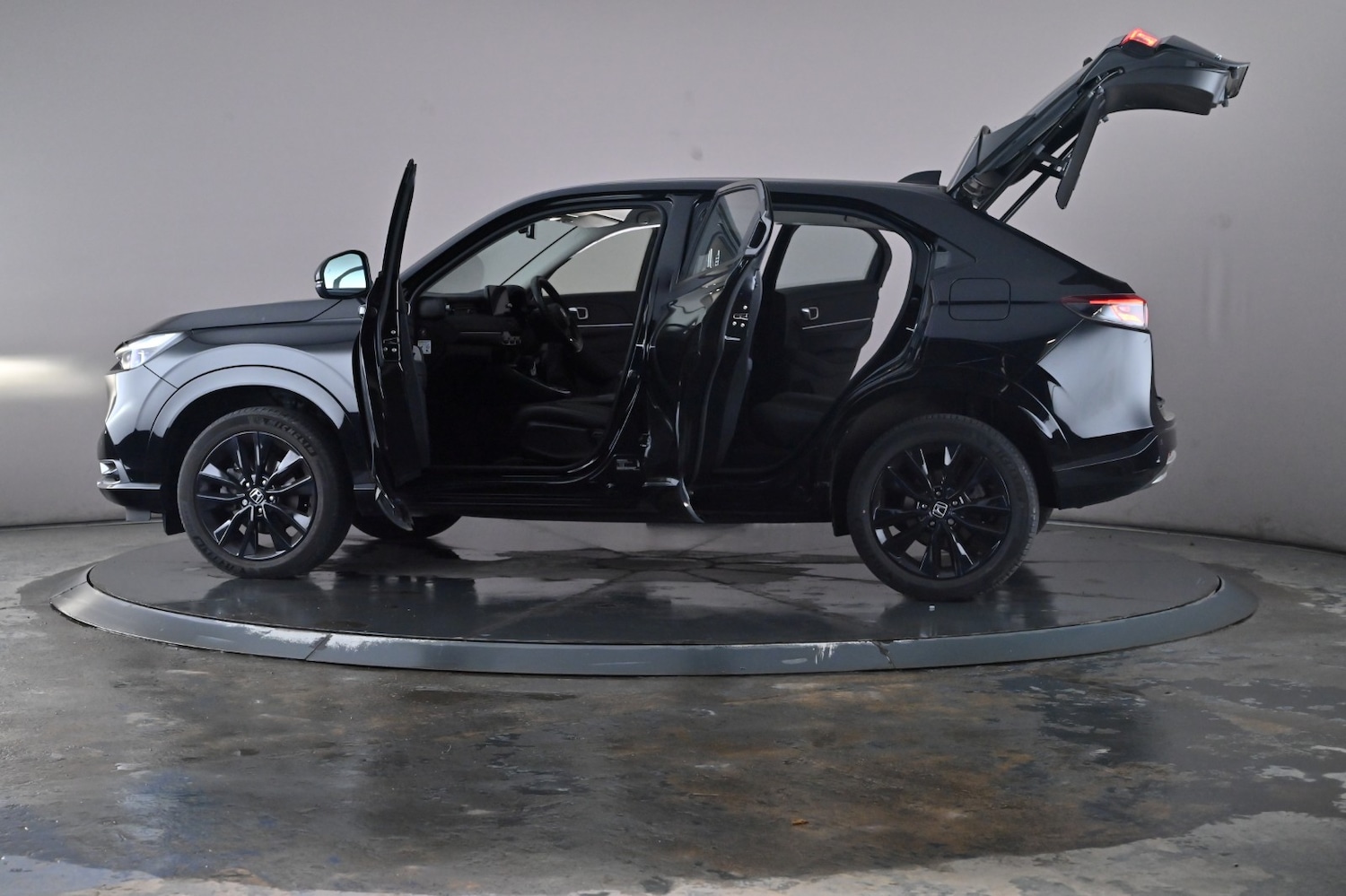 Used Honda HR-V 2023 for sale - 76672341: Photo 52