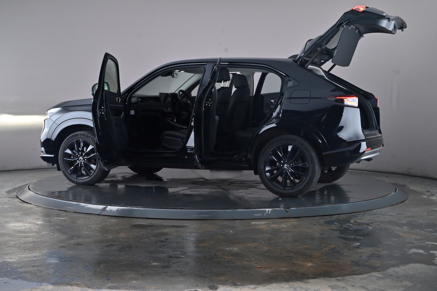 Used Honda HR-V 2023 for sale - 76672341: Photo 53