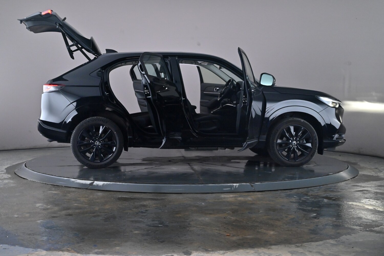 Used Honda HR-V 2023 for sale - 76672341: Photo 68