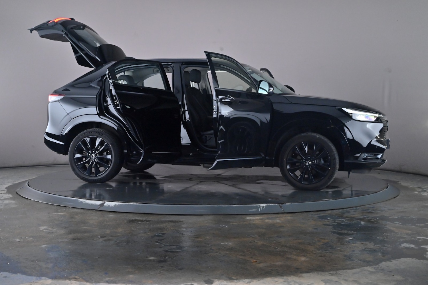 Used Honda HR-V 2023 for sale - 76672341: Photo 70