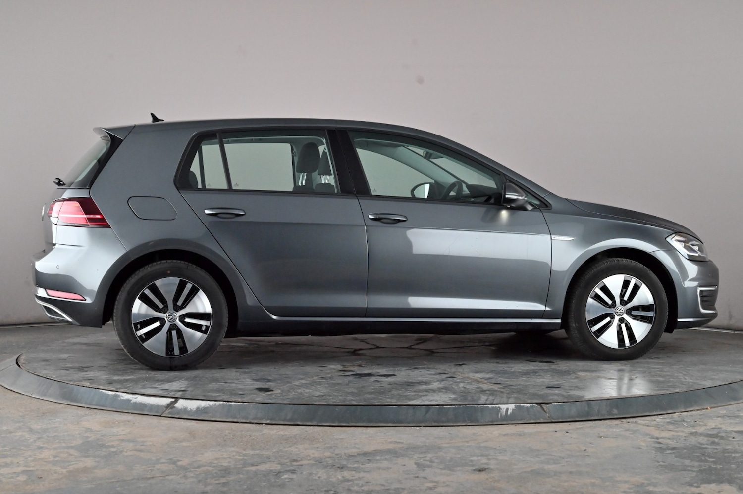 Used Volkswagen Golf 2020 for sale - 76627678: Photo 3