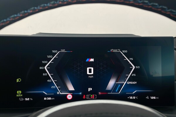 Used BMW i4 2024 for sale - 76211396: Photo 13