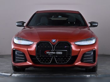 Used BMW i4 2024 for sale - 76211396: Photo 2