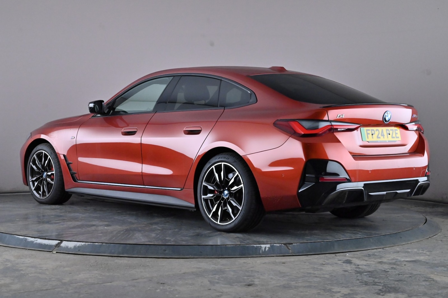 Used BMW i4 2024 for sale - 76211396: Photo 4