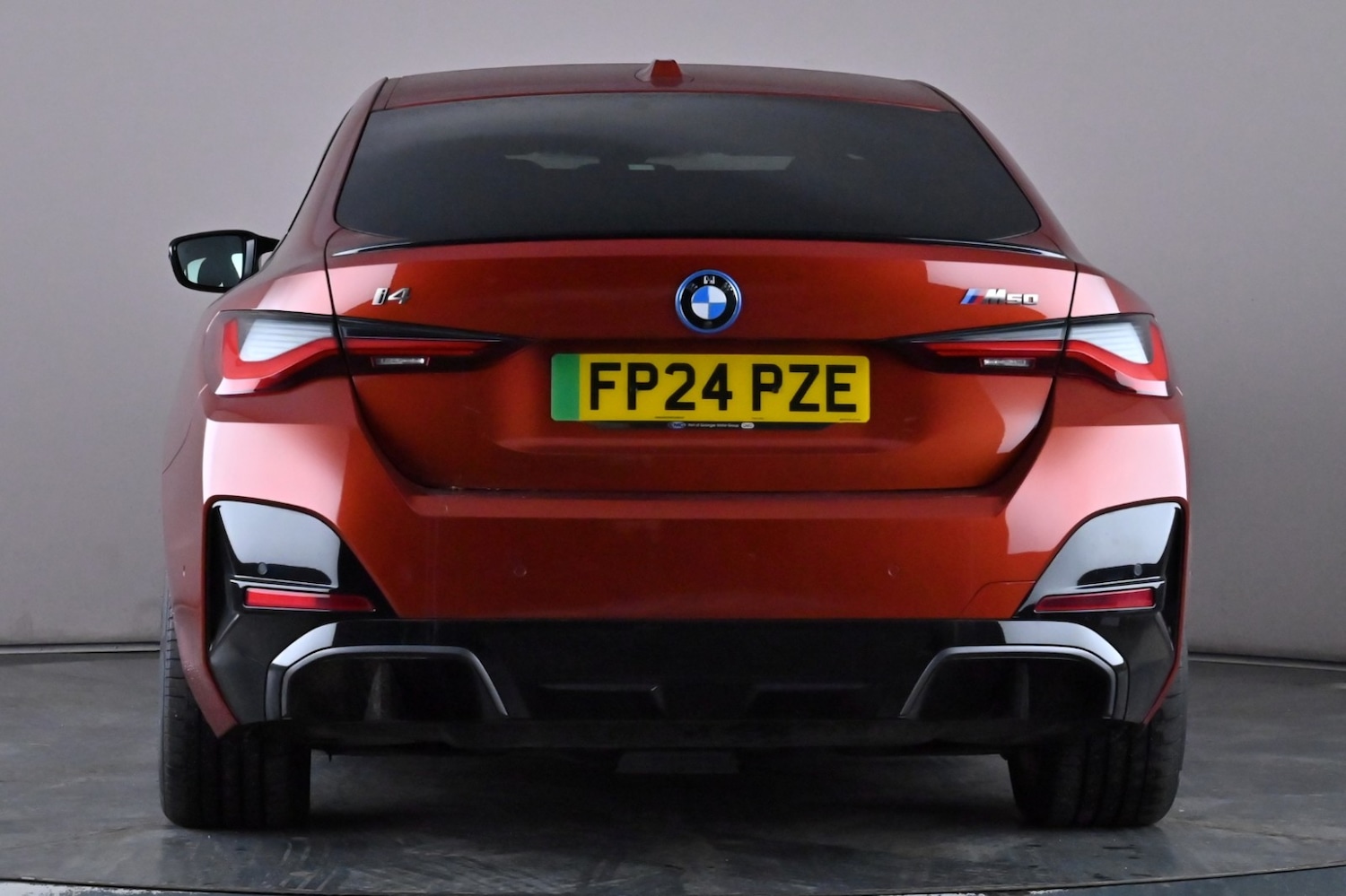 Used BMW i4 2024 for sale - 76211396: Photo 5