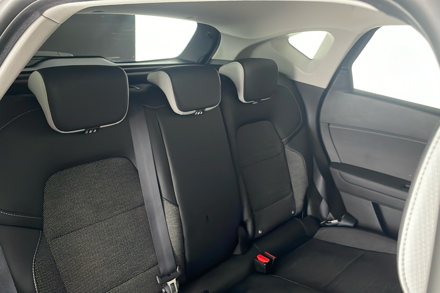 Used Renault Captur 2023 for sale - 76875982: Photo 10