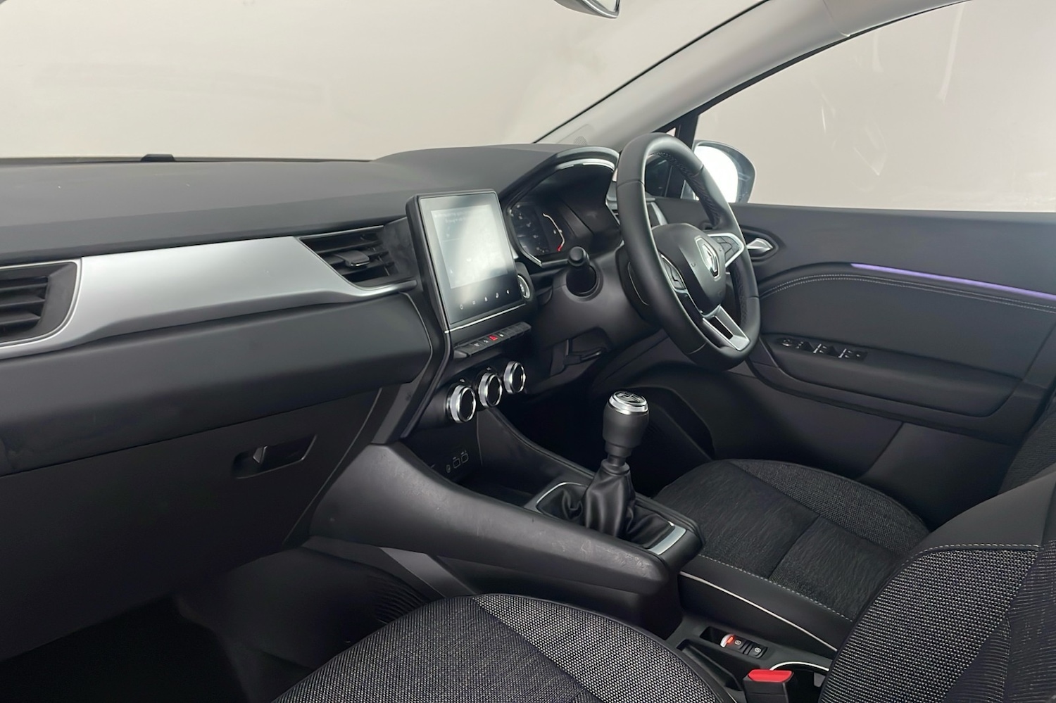 Used Renault Captur 2023 for sale - 76875982: Photo 22