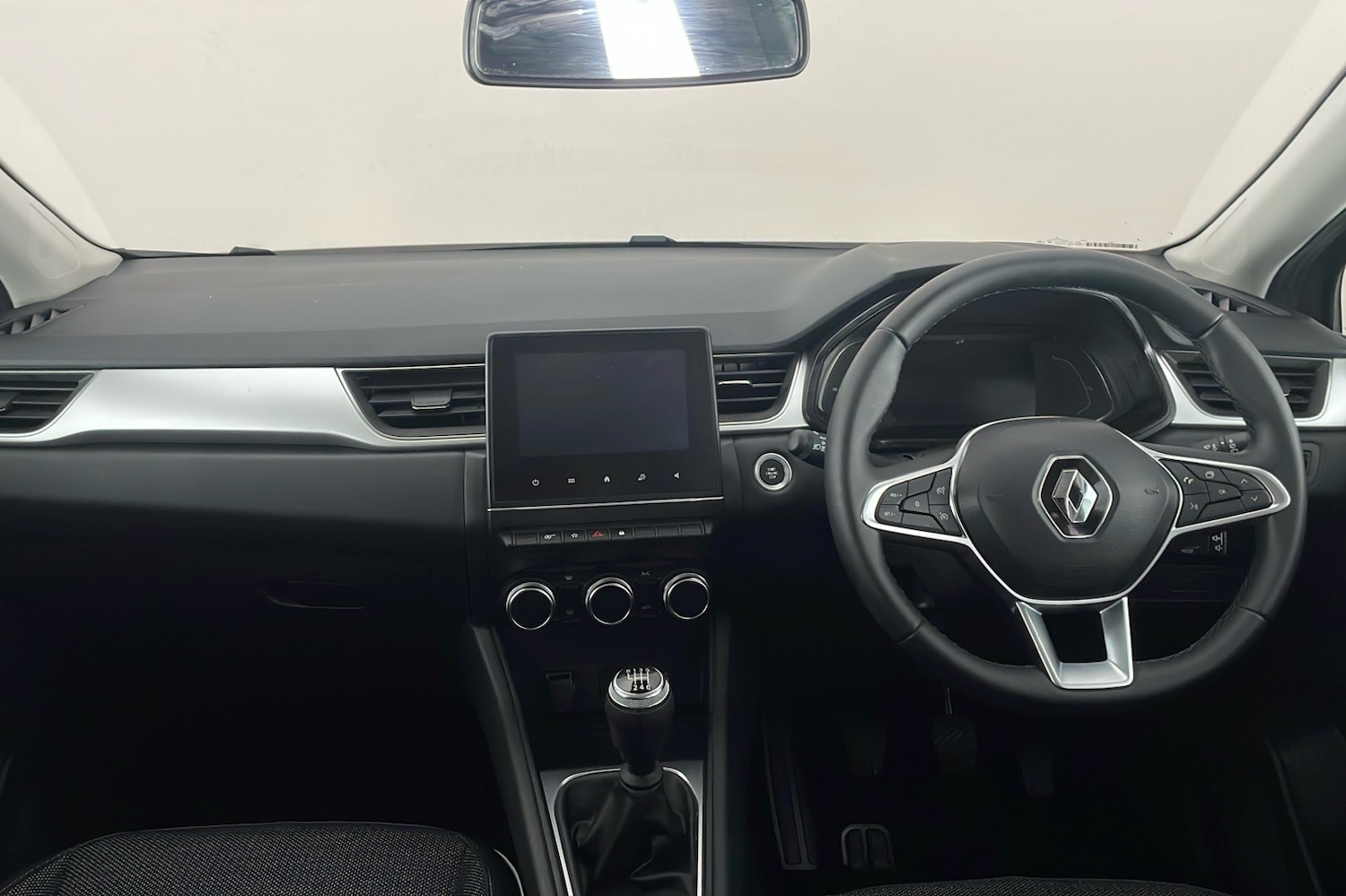 Used Renault Captur 2023 for sale - 76875982: Photo 9