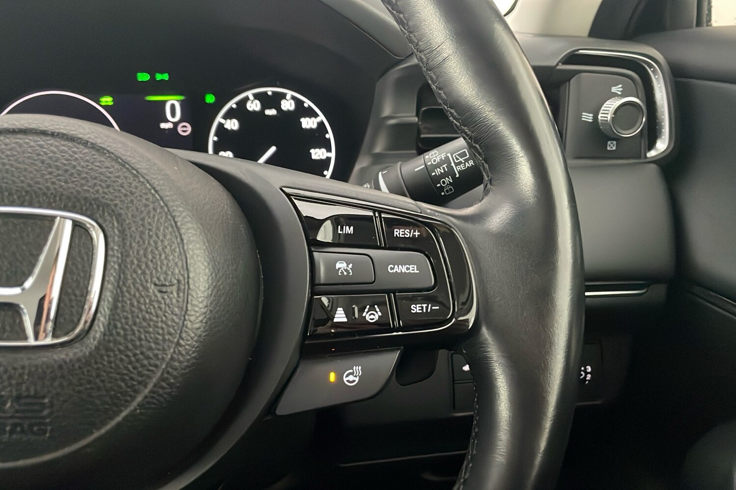 Used Honda HR-V 2023 for sale - 76643209: Photo 15