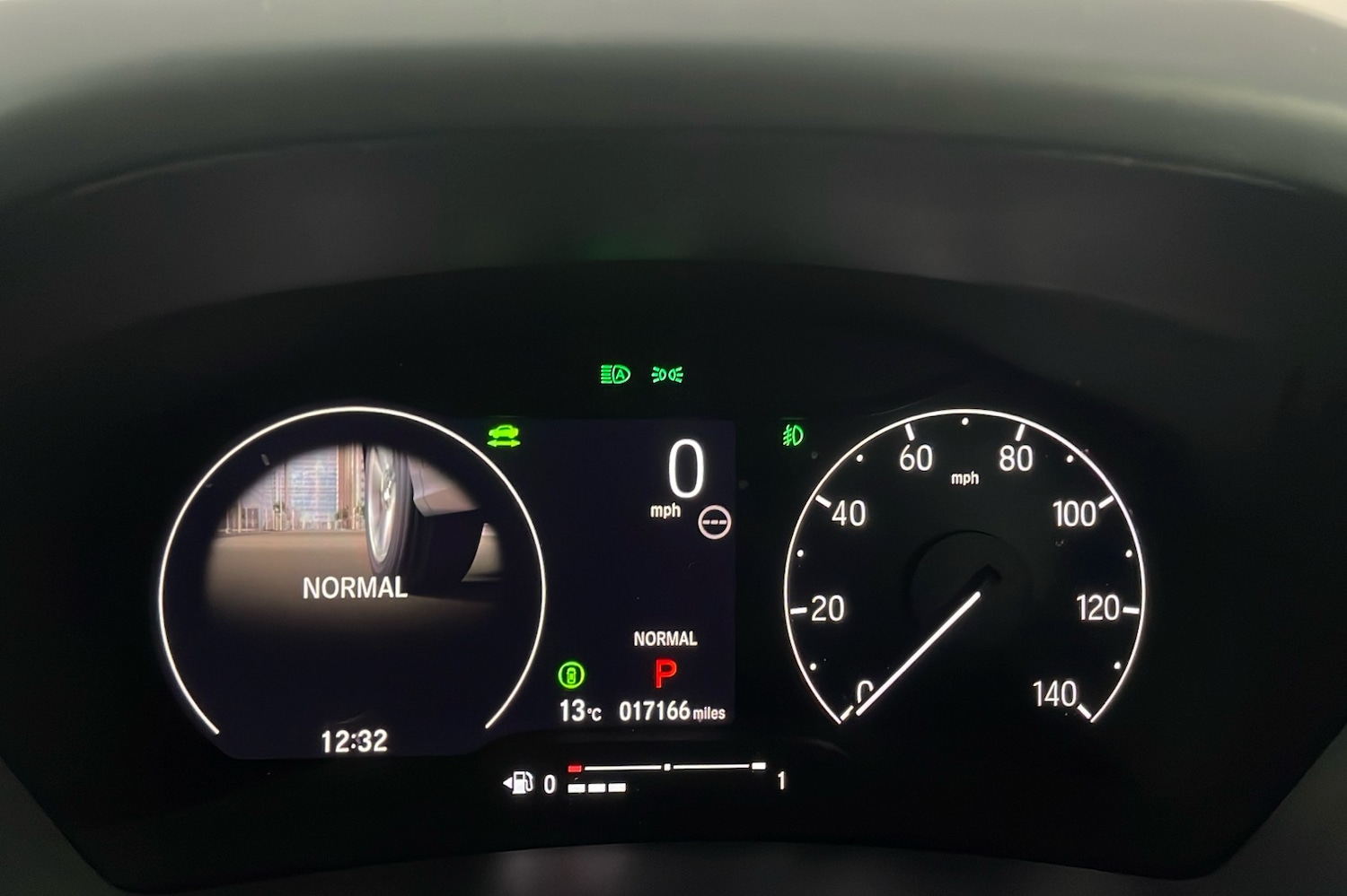 Used Honda HR-V 2023 for sale - 76643209: Photo 25