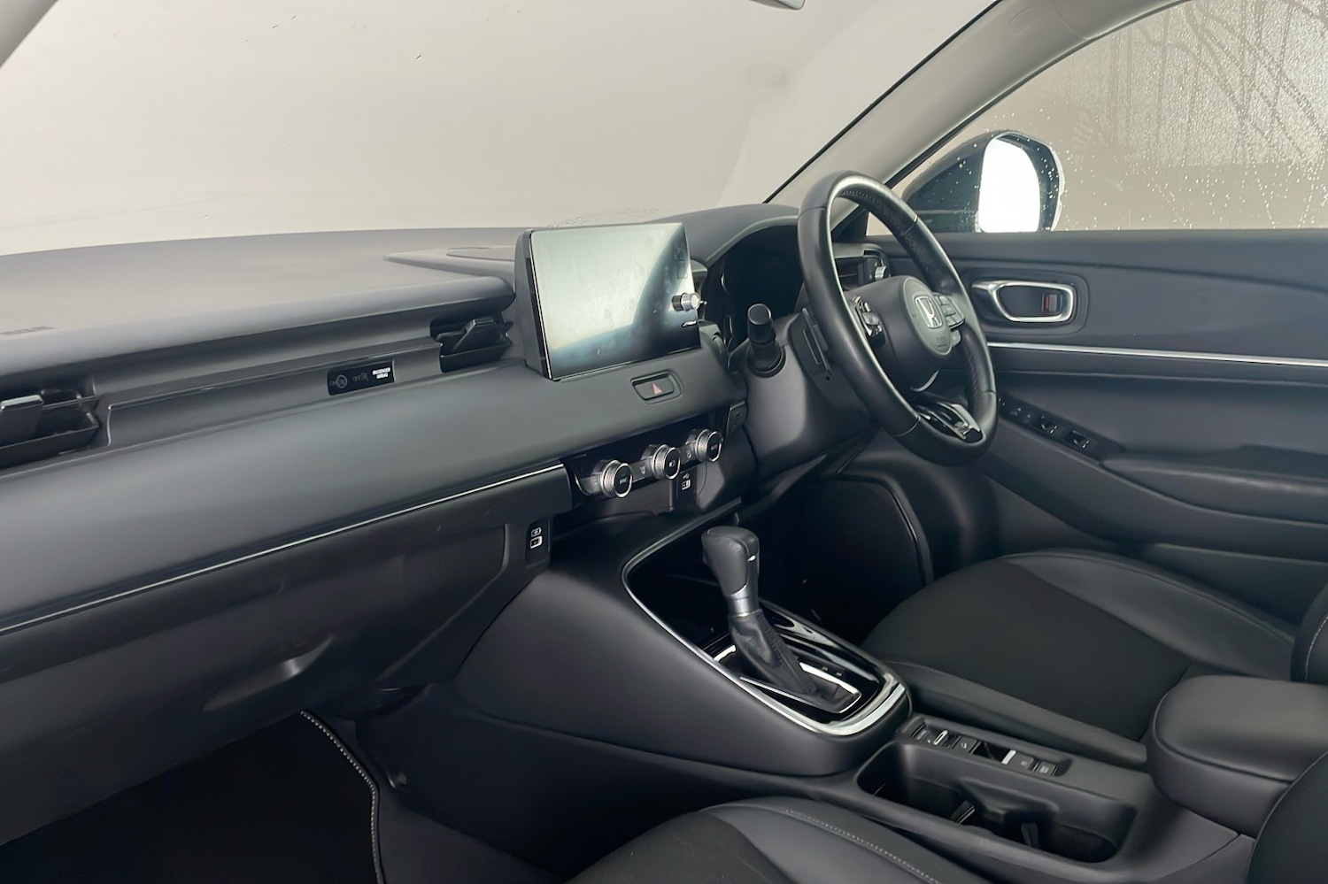 Used Honda HR-V 2023 for sale - 76643209: Photo 27