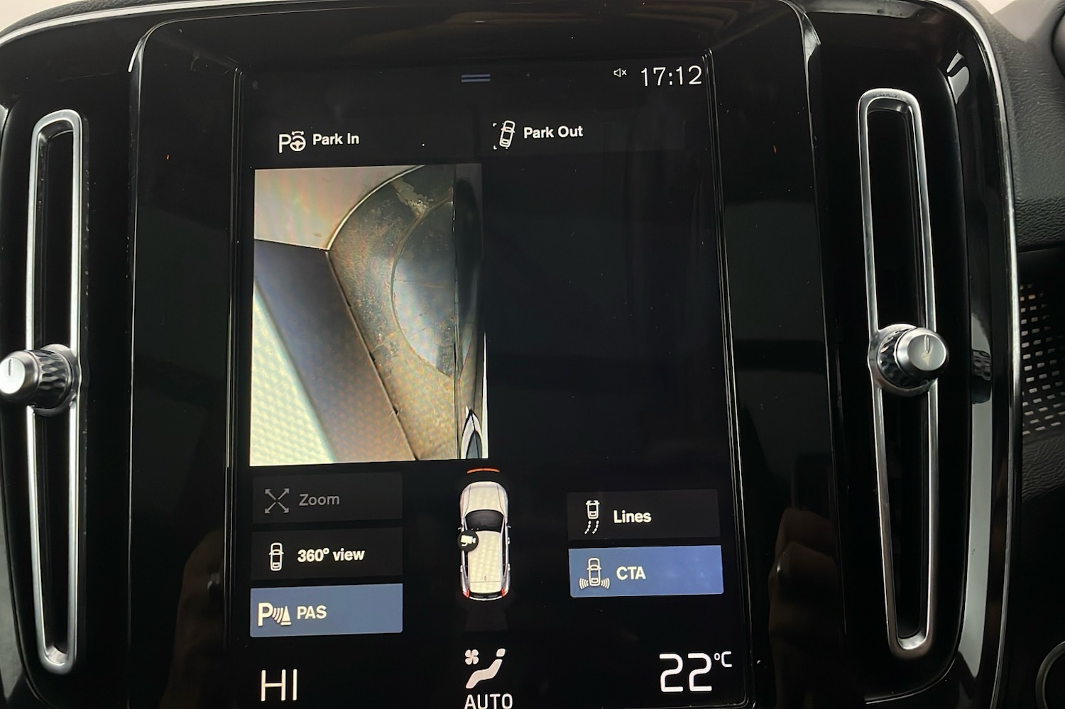 Used Volvo XC40 2019 for sale - 76069916: Photo 24