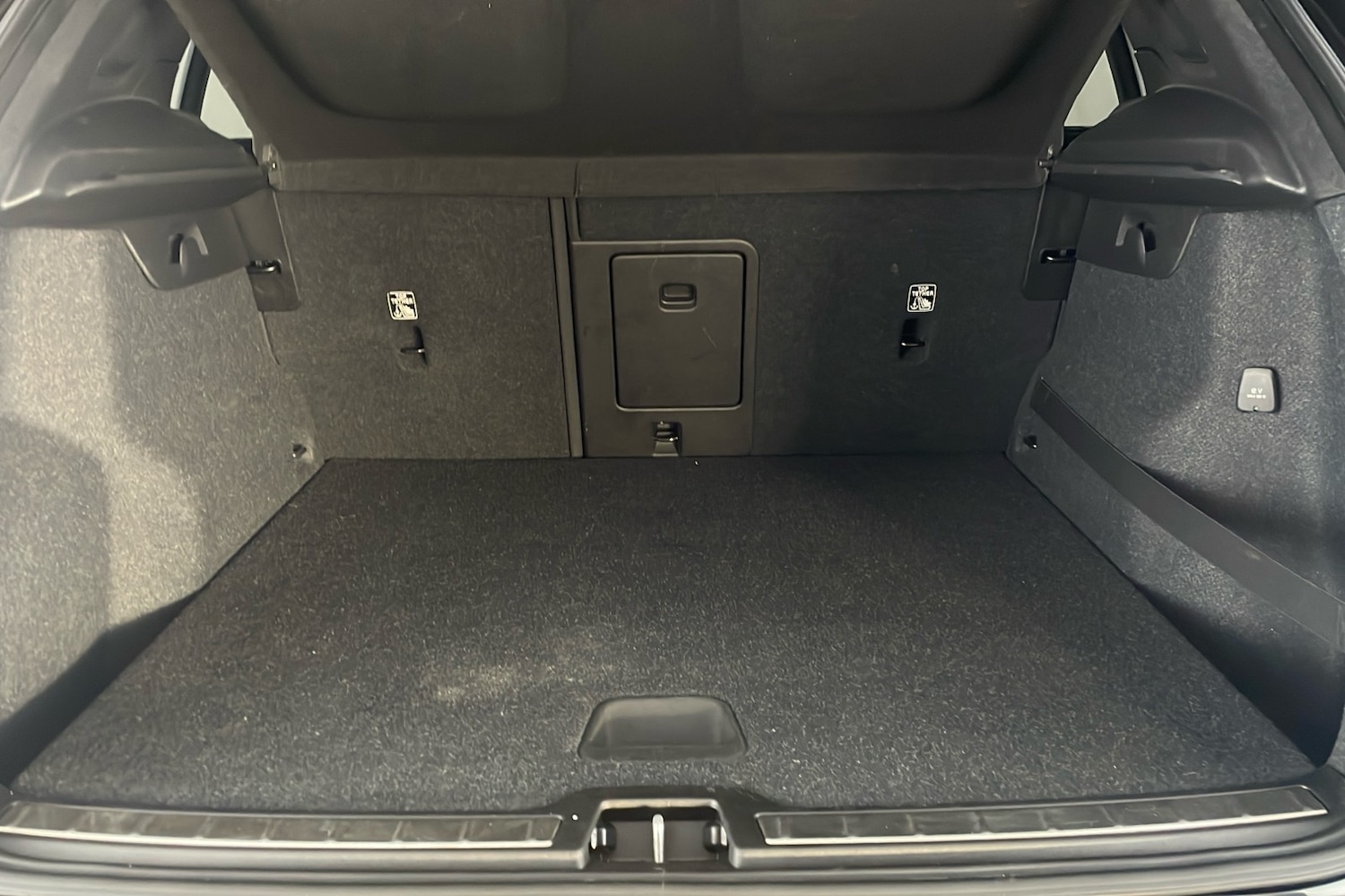 Used Volvo XC40 2019 for sale - 76069916: Photo 29