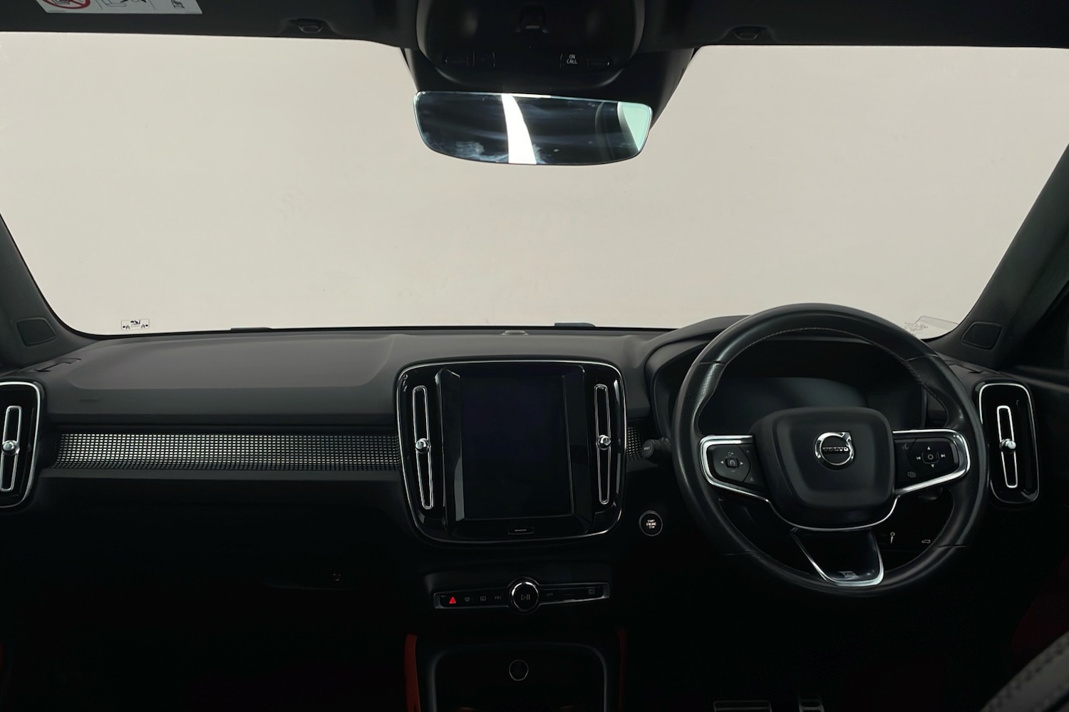 Used Volvo XC40 2019 for sale - 76069916: Photo 8