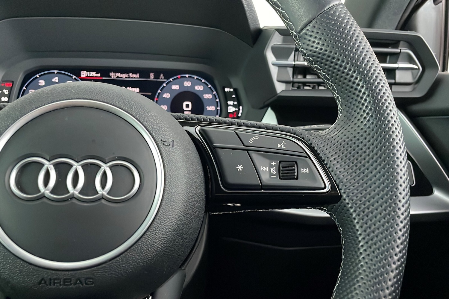 Used Audi A3 2023 for sale - 76730438: Photo 16