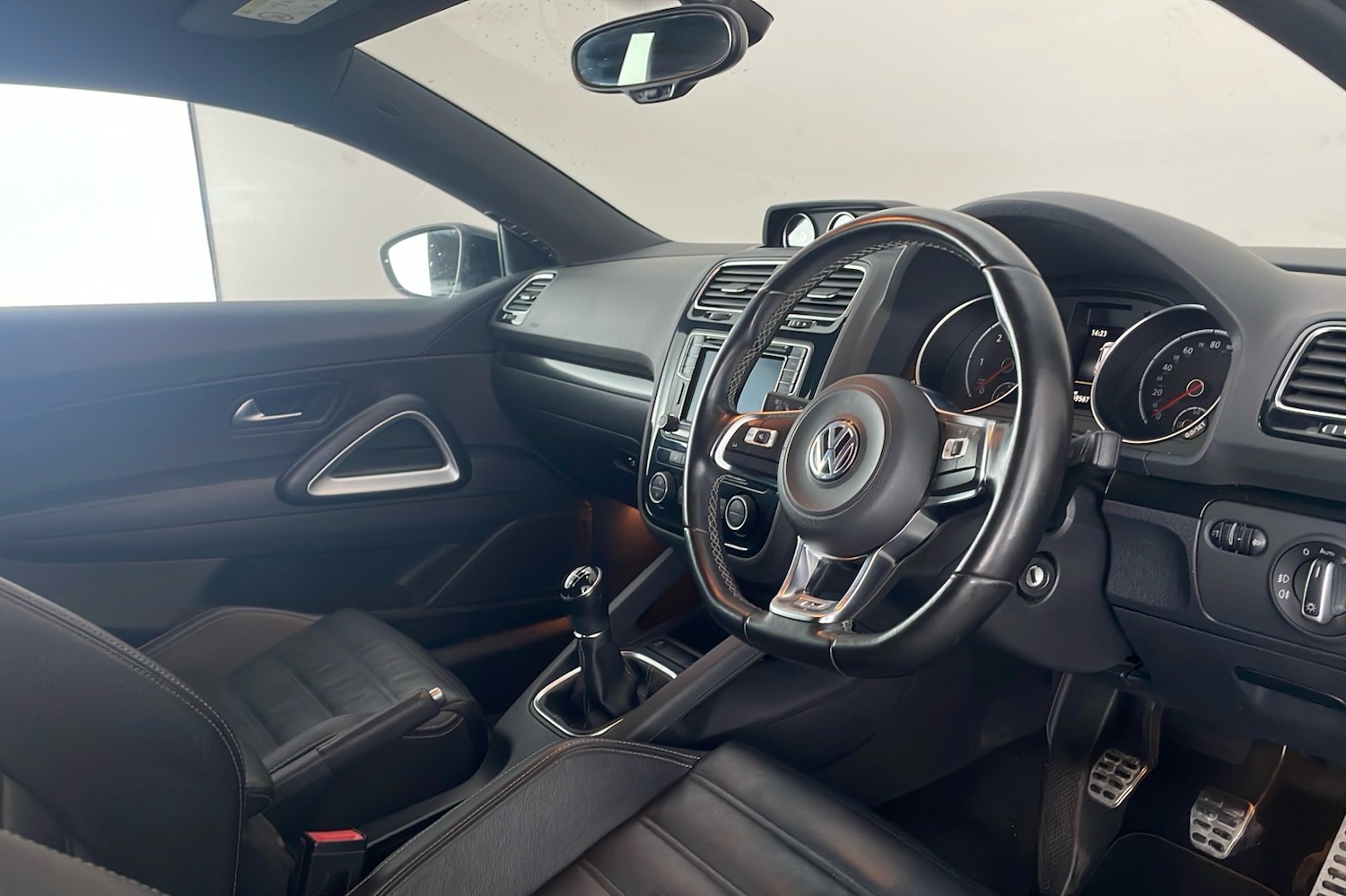 Used Volkswagen Scirocco 2016 for sale - 77288991: Photo 10