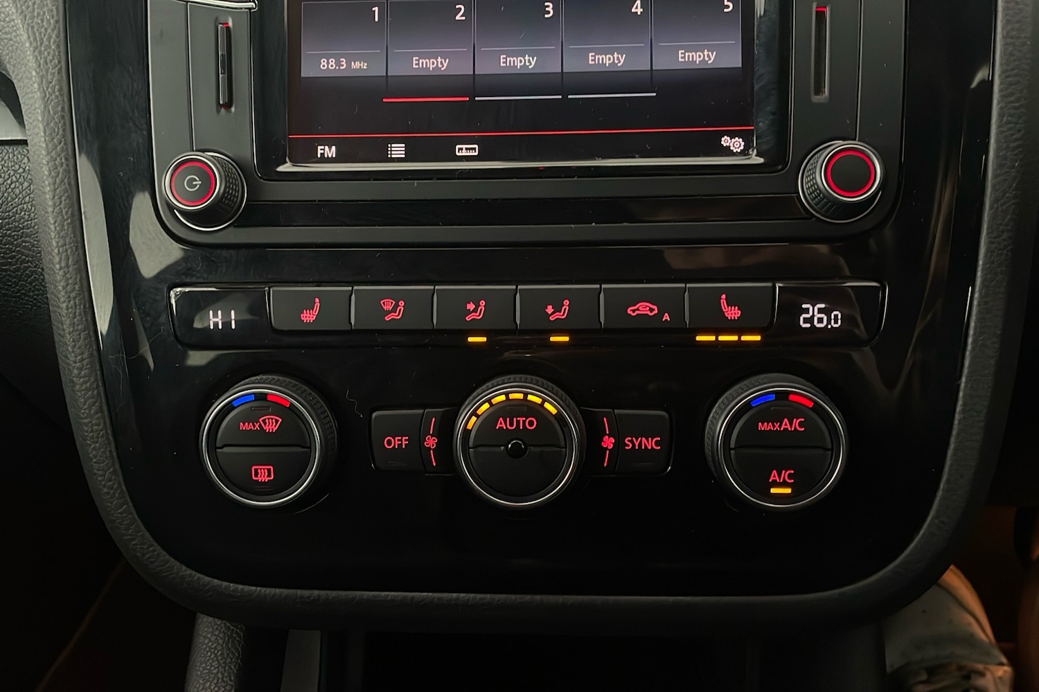 Used Volkswagen Scirocco 2016 for sale - 77288991: Photo 13