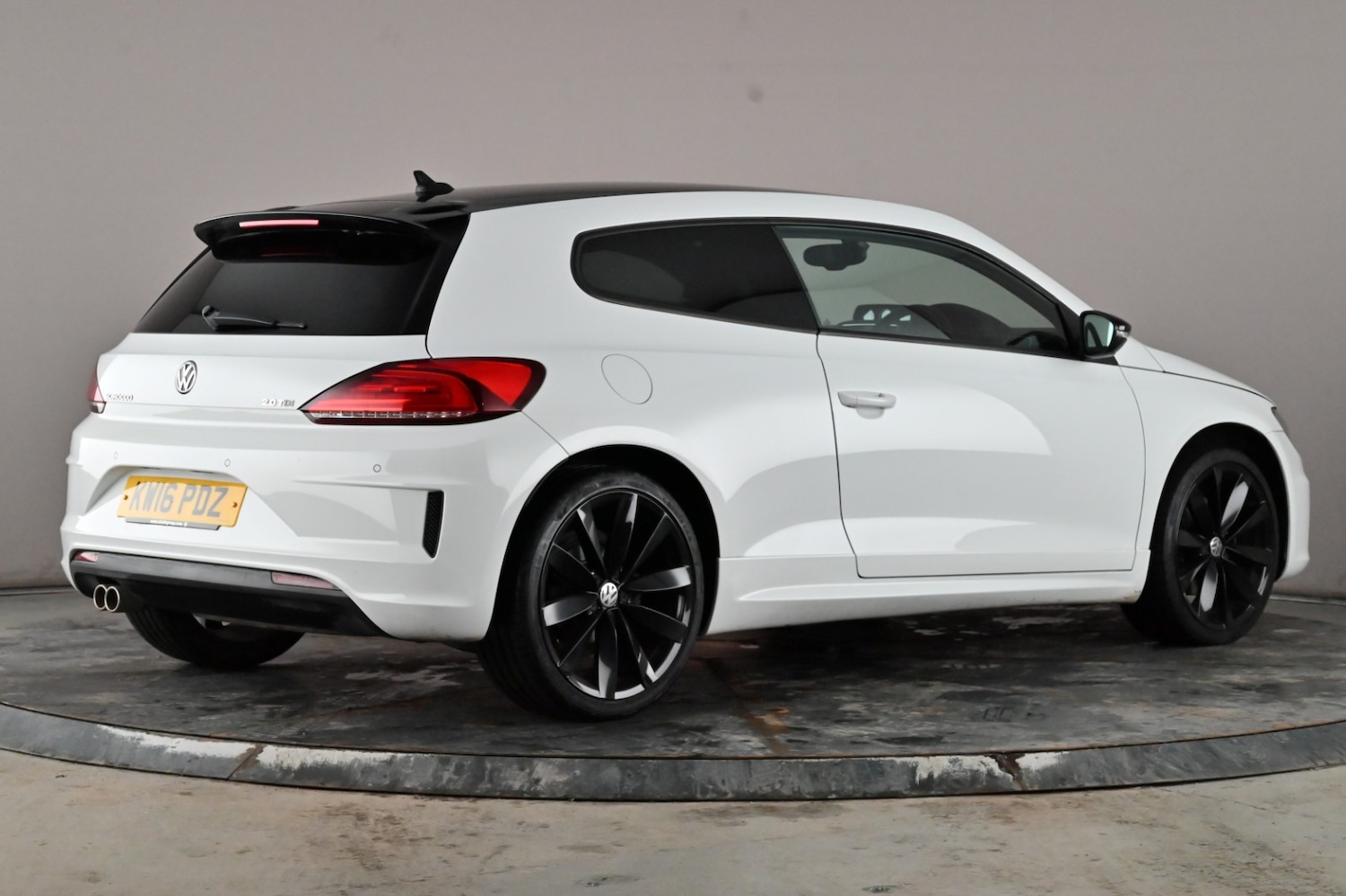 Used Volkswagen Scirocco 2016 for sale - 77288991: Photo 6