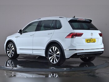Used Volkswagen Tiguan 2020 for sale - 75936344: Photo