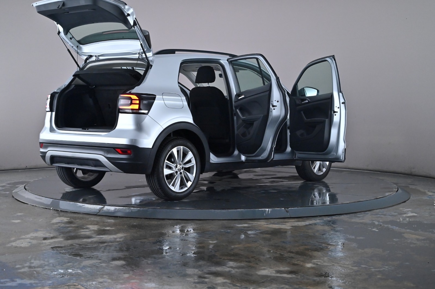 Used Volkswagen T-Cross 2022 for sale - 76660236: Photo 75