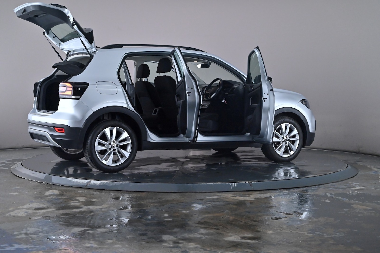 Used Volkswagen T-Cross 2022 for sale - 76660236: Photo 77